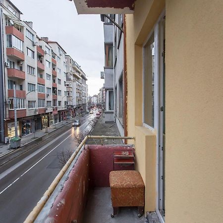 Elegant 2Bdr Apartment With A Balcony Sofia Exterior photo